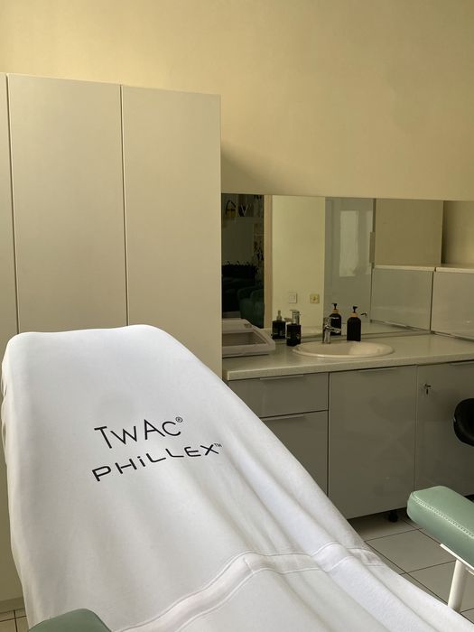 Оренда перукарського крісла