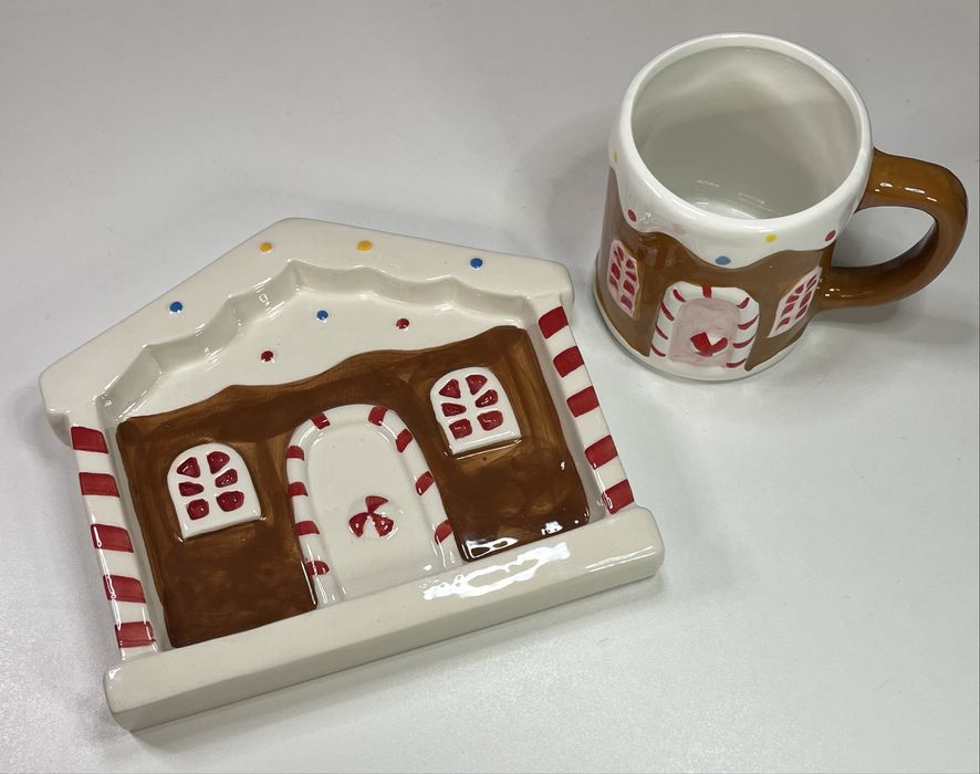 Świąteczny zestaw dla Mikołaja talerzyk domek i kubek piernikowy 350ml