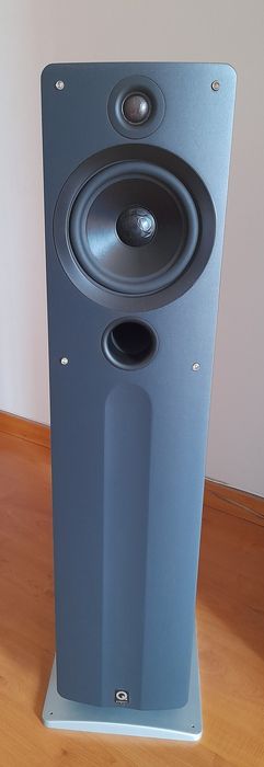 Colunas Q Acoustics 1030