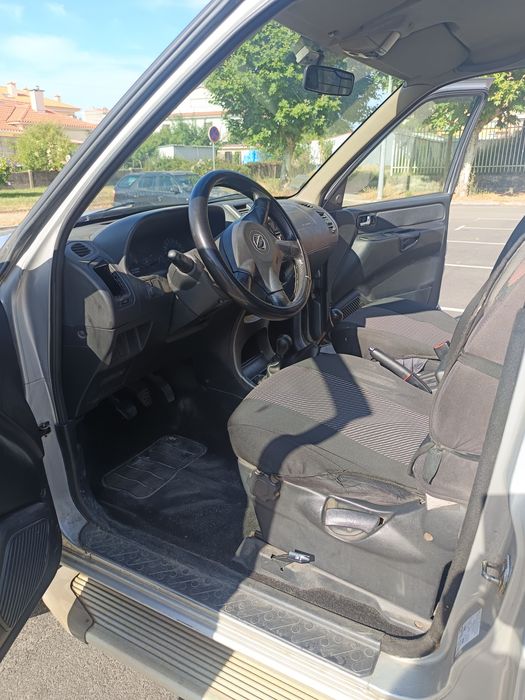 Nissan Terrano — fotografia 10