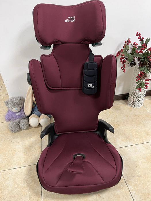 Автокрісло BRITAX ROMER KIDFIX I-Size  Група 2/3 (15-36кг) бустер