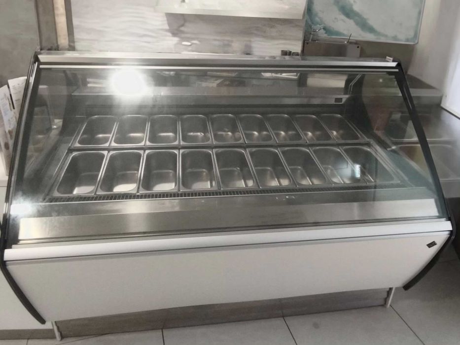 Vitrine Profissional de Gelados Rosseti – Excelente Estado
