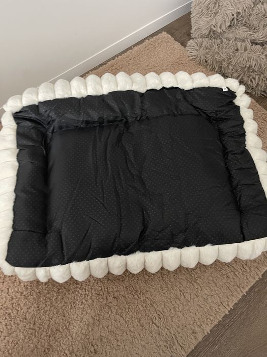 Cama fofinha para gato/cão pequeno (Como Nova)
