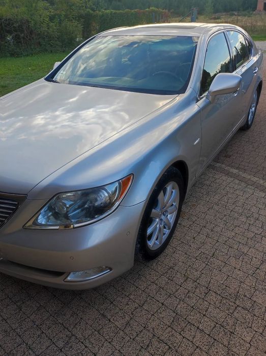 Lexus LS Bardzo zadbany Lexus LS460