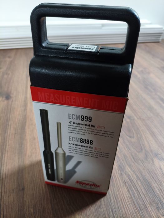 Microfone Superlux ECM888