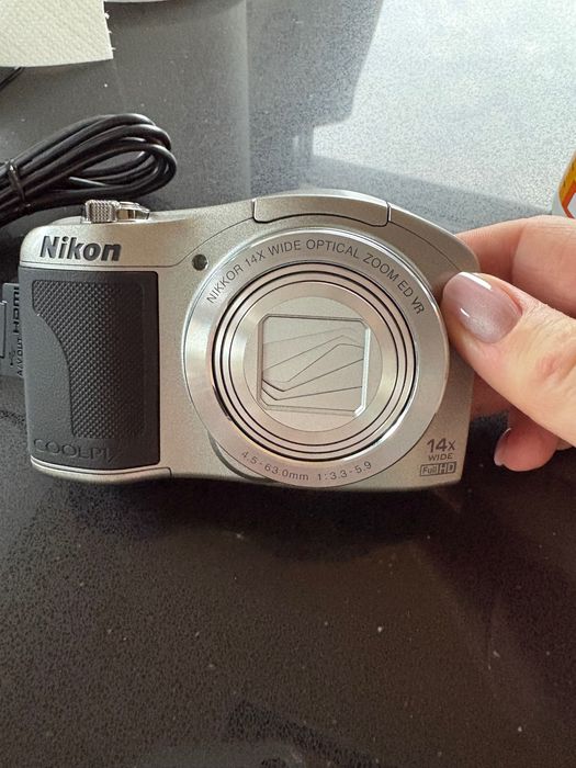 Nikon Coolpix L610!!!