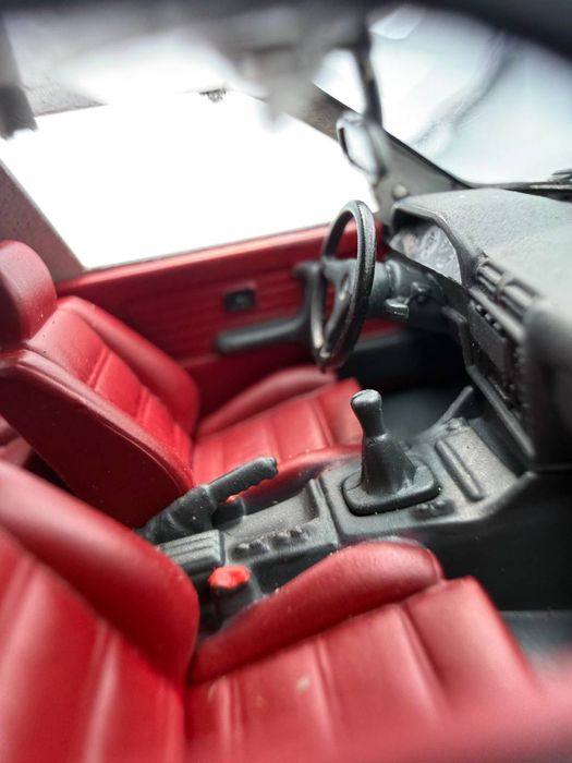 Модель 1:43 BMW M3 E30 Minichamps