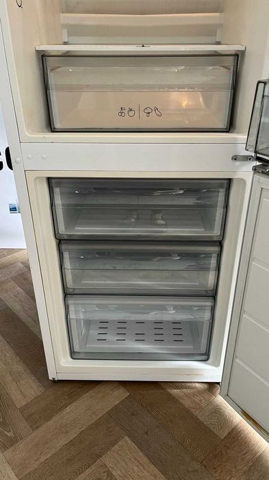 Холодильник Sharp 1,85м. Є ОПТ Доставка Асортимент Гарантія