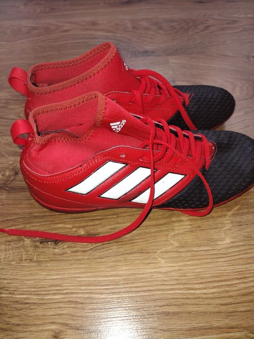 Buty sportowe adidas