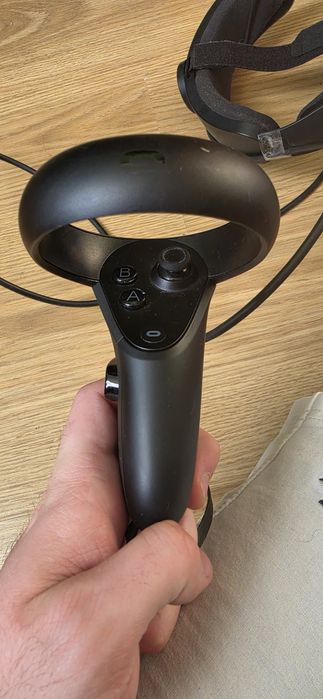 Oculus Rift + ochraniacze na kontrolery