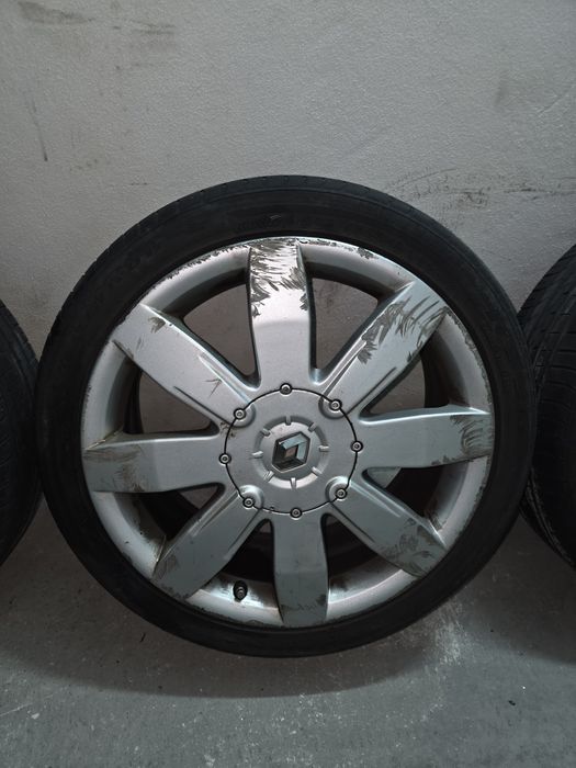 4 Jantes Megane 2 RS Fase 1 com pneus 225/40 R18 furacão 4x100