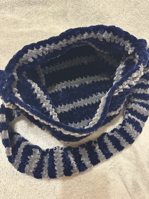 Вʼязана сумочка