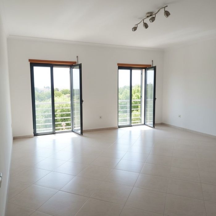 Arrenda T2 vialonga