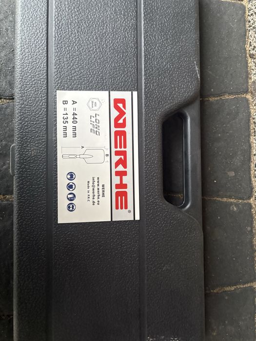 ŁOPATA HEX 28 MM - DŁUTO 135x440 cement kruchy, żużel