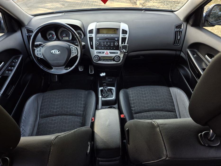 KIA ceed 1.6 crdi diesel  klimatyzacja 2008r