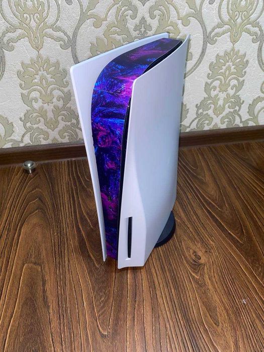 Playstation 5 з дисководом в ідеальному стані