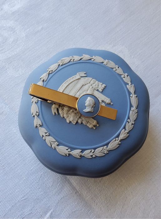 Зажим для краватки Wedgwood з зображенням Веспасіану