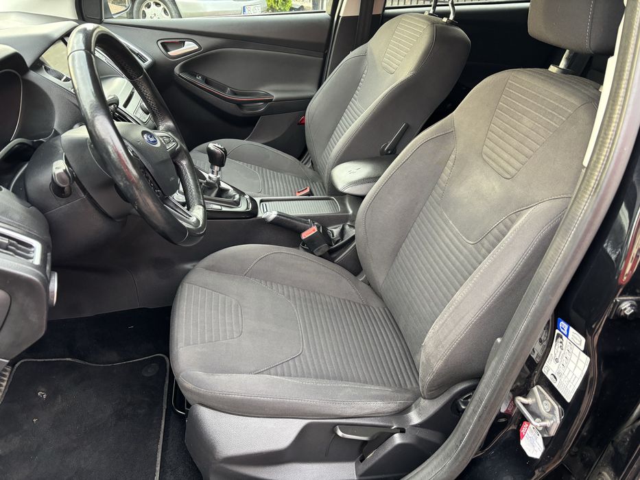 Ford Focus  lift  2014 rok Stan idealny