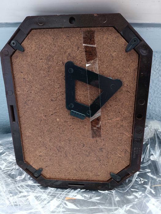 Moldura com design Britânico