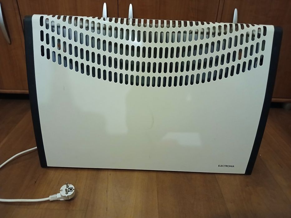 Convector de parede avariado