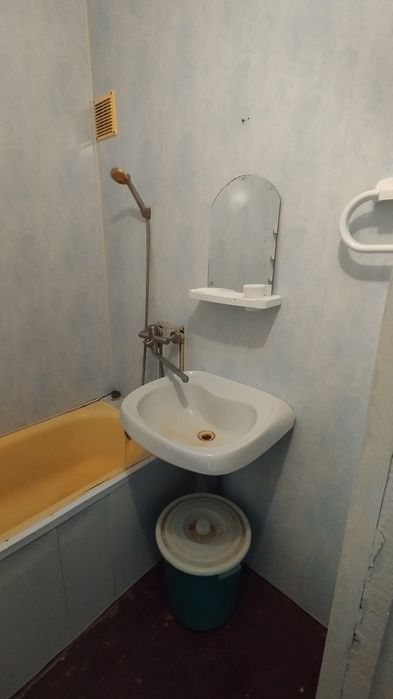 Продаж 2-х кімнатної квартири в м. Погребище від ВЛАСНИКА