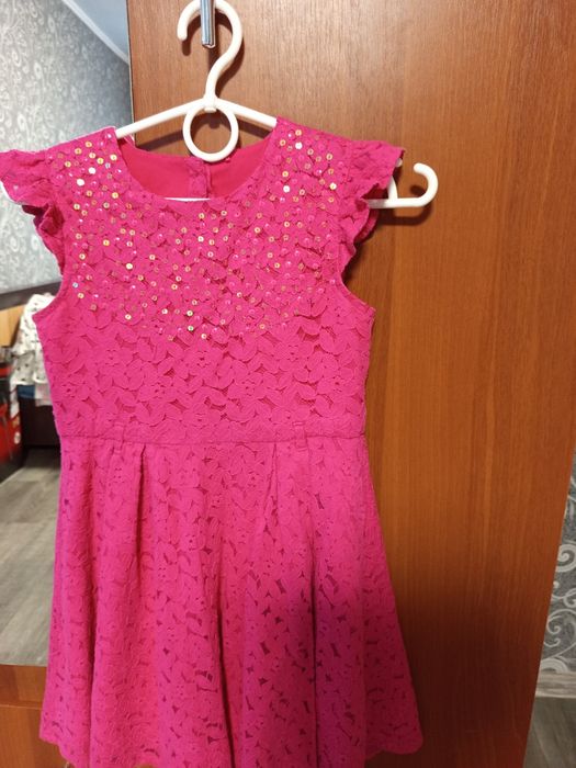 Одежда ,платья для девочки