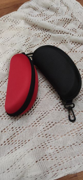 Чохол для окулярів піксель, чорний, червоний