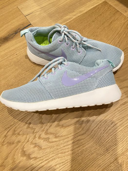 Кросівки Nike жіночі ромір 36