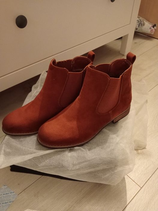 Buty botki zamszowe 38