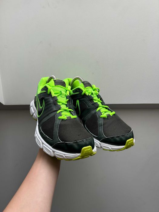 Кросівки Nike - розмір 45