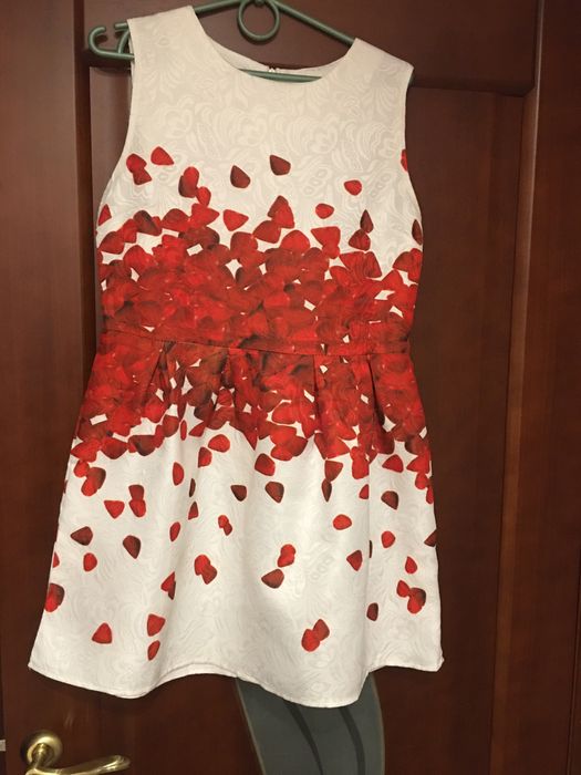 Платье женское