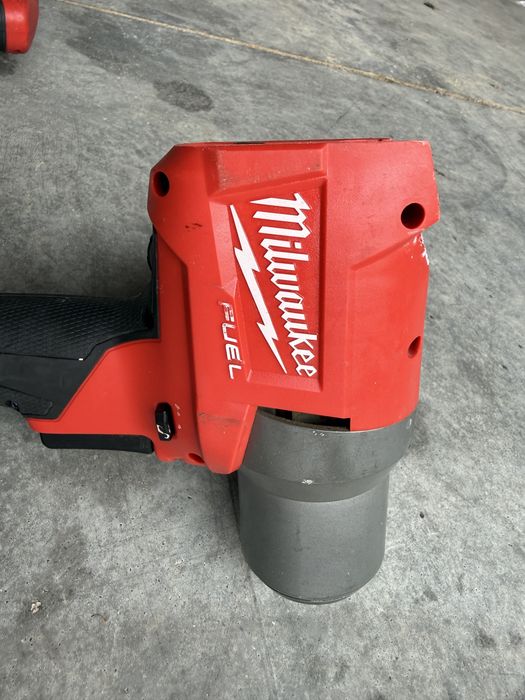 Akumulatorowa mieszarka Milwaukee M18 FPM mieszadło