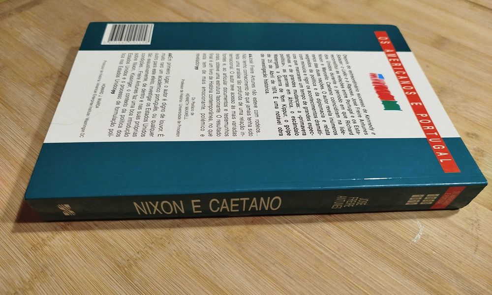 Nixon e Caetano- Promessas e Abandono de José Freire Antunes