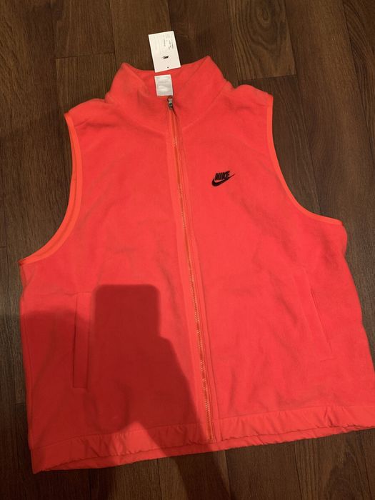 Жилетка Nike флісова
