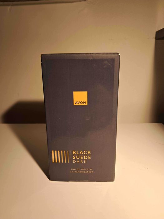 BLACK SUEDE DARK Eau de toilette