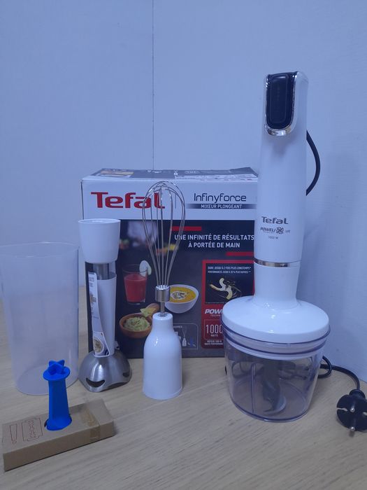 Блендер TEFAL  HB944138