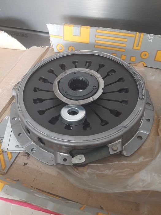 Embriagem Renault Trafic T7w 2500 cilindrada ano 1992