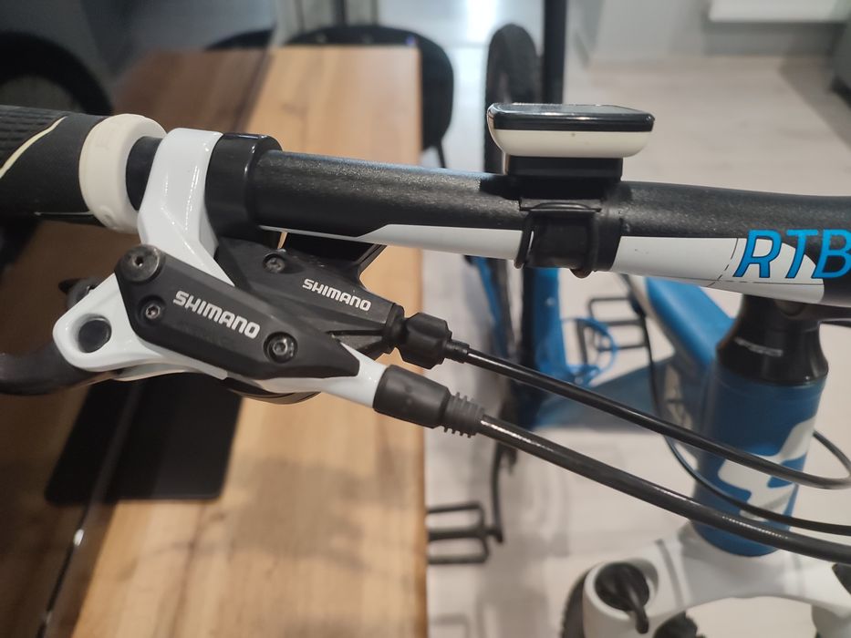 CUBE xct rama xl koło 29