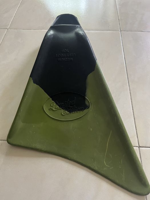 Pés de pato ( vários) tamanho Medio