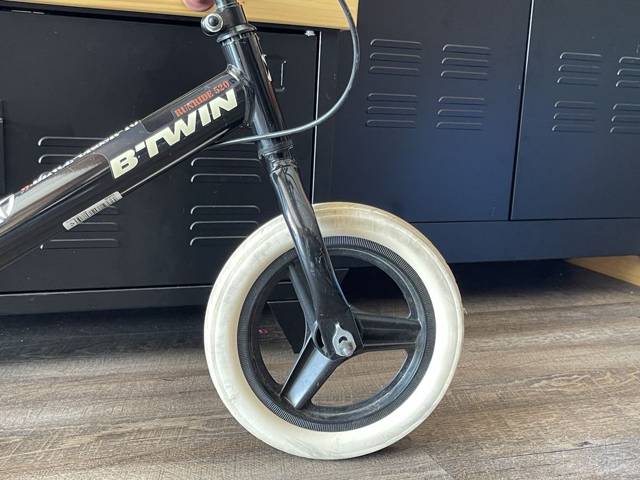 Bicicleta sem pedais infantil