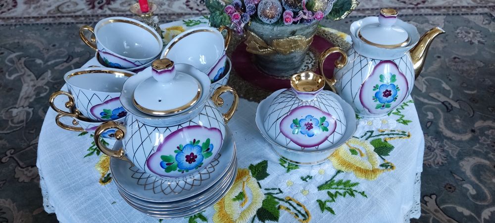Чайный сервиз Сумского фарфорового завода "Золотой барвинок"Винтаж Нов