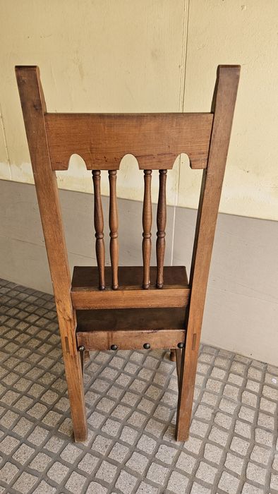 Cadeiras de Castanho