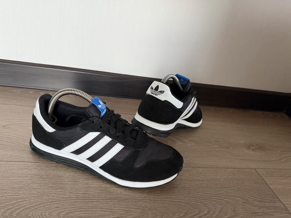Кросівки adidas 41 розмір