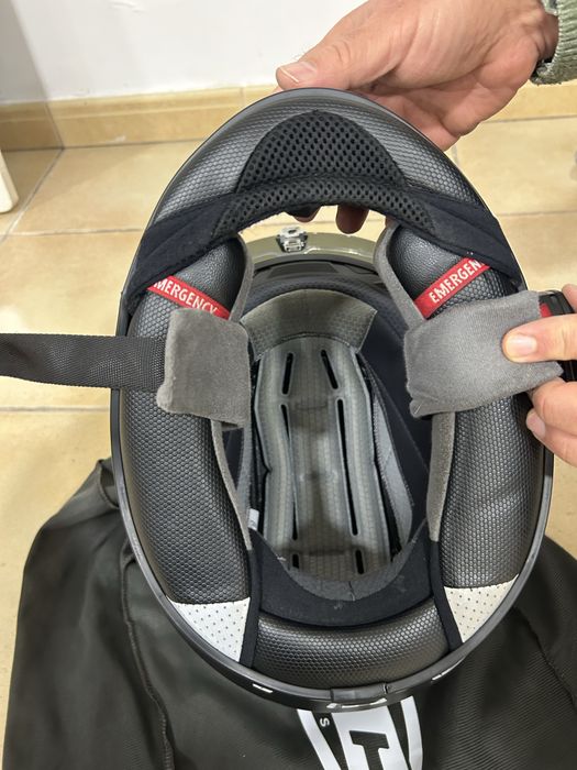 Capacete HJC -RPHA11 preto mate com intercomunicador e viseiras extra