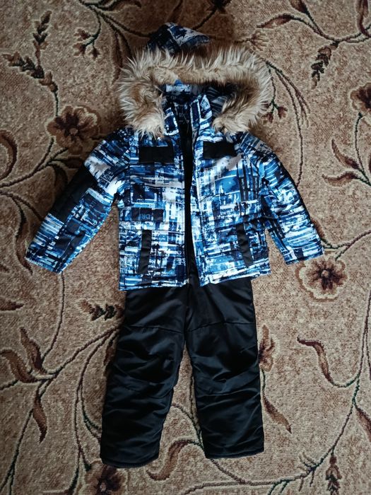 Дитячий зимовий комбінезон