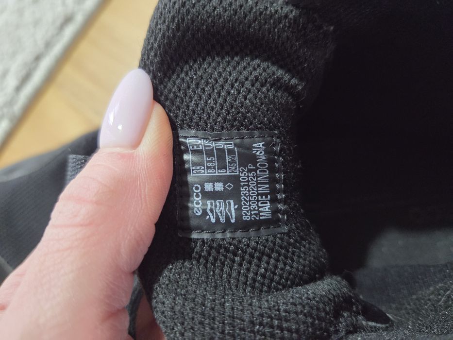 Ботинки кросівки ecco