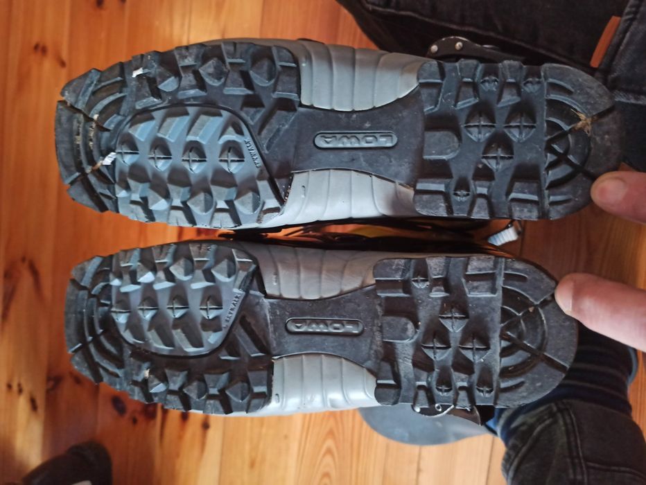 Buty LOWA struktura  lady degrees wkładka 25,5cm