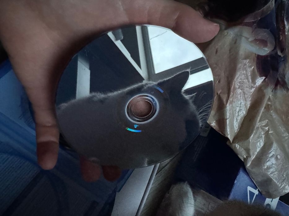 Продам PS4 Slim 1 TB