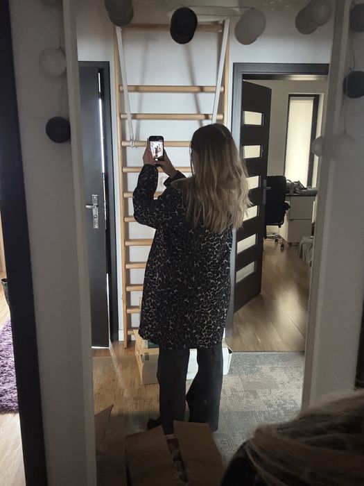 płaszcz oversize w panterkę