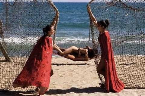 AS PRAIAS DE AGNÈS (Agnès Varda) Um filme intimista e de surrealismo